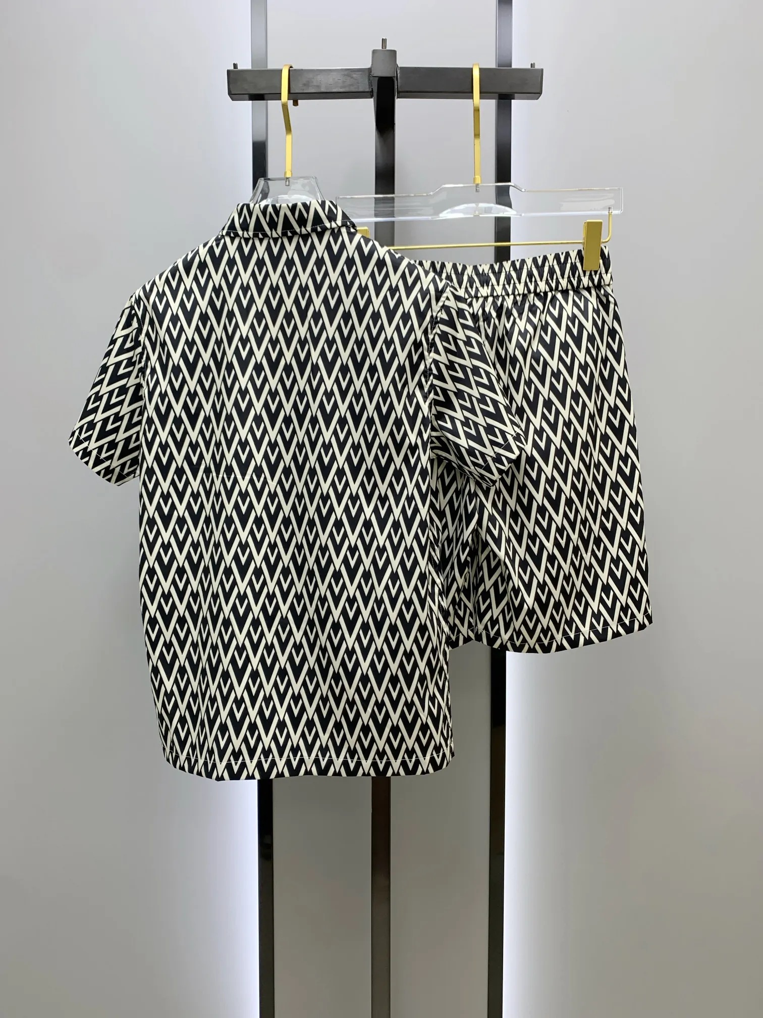 2026 New Arrival Valentino ，Premium ！ Breathable Quality。 Sizes M-3XL